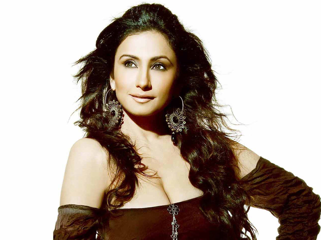 wild mature sex movies divya dutta in hiss hot